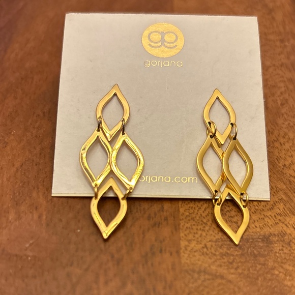NWT Gorgeous & Rare Gorjana Dangle Earrings🌟 - Picture 3 of 3